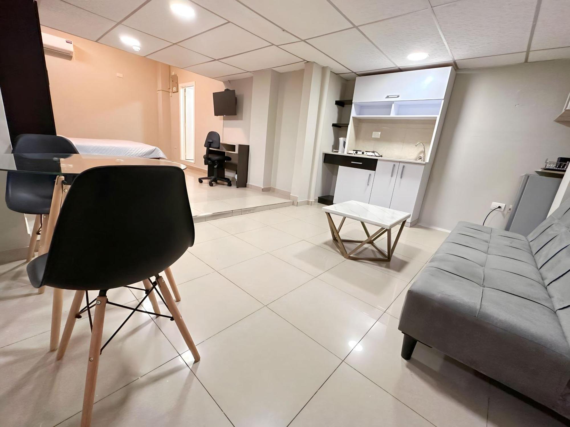 Hostal Posada Del Sol Guayaquil Esterno foto