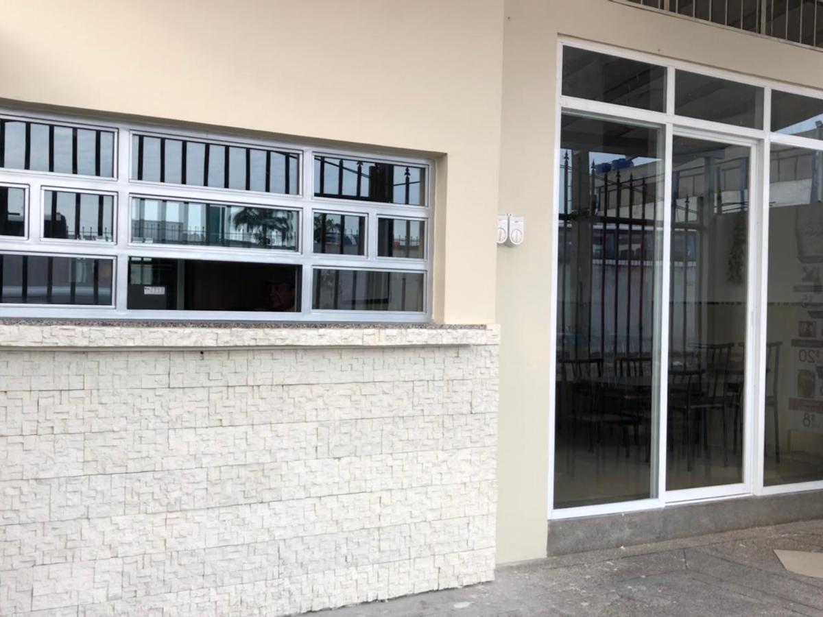 Hostal Posada Del Sol Guayaquil Esterno foto